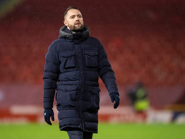 Dundee boss James McPake has admitted the move for Osaze Urhoghide has “stalled”. The club have held talks with Celtic and the player but the Dens Park side are waiting on an answer from the centre-back with a possible loan move back to England a possibility. Meanwhile, Dundee failed in a bid for former Aberdeen striker Sam Cosgrove. (Daily Record)