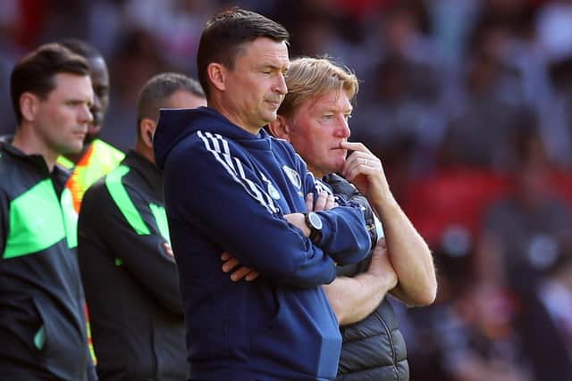 Sheffield United duo Paul Heckingbottom and Stuart McCall on the touchline: Simon Bellis / Sportimage