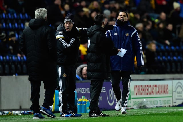 Hull manager Steve Bruce and Sunderland manager Gus Poyet argue after Poyet is sent to the stand during the  Premier League match at the KC Stadium on March 3, 2015.
