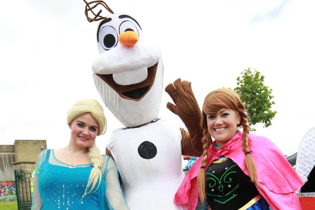 Lowedges Festival 2016 at Greenhill Park. Anna, Elsa, and Olaf from Frozen and Playtime Children's Mascots entertained the crowds