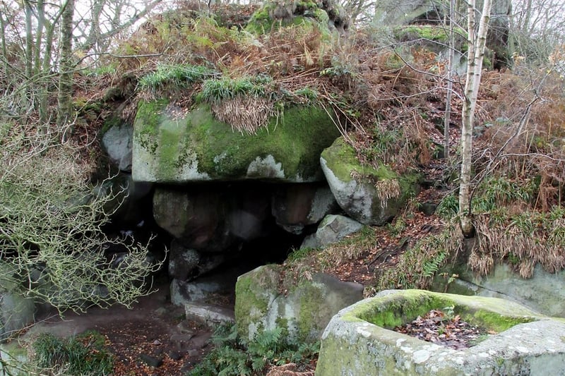 A stone armchair features in this weird collection of rocks featuring caves, rooms and steps, many of which are believed to have been carved in the 17th century. Rowtor Rocks are located just above The Druid pub.