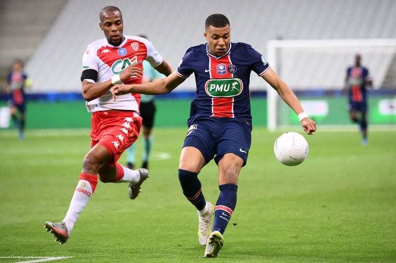Djibril Sidibe enjoyed a loan spell with Everton during the 2019/20 campaign and was also part of the Monaco team that won the league title in 2016/17. According to reports, Newcastle United made contact with the French club about signing the full-back last January.