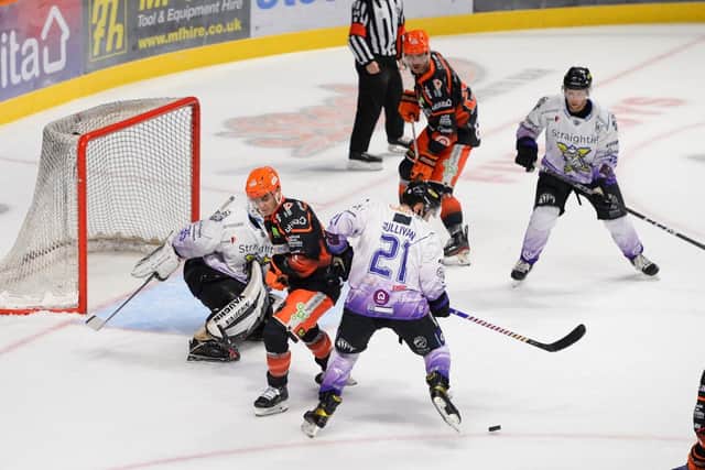 Steelers home in on a big win over Storm Pic Dean Woolley