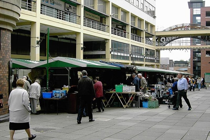 Ken's picture of the Setts Monday market, pictured in May 2007