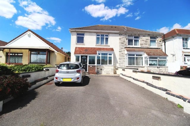 Extended three-bedroom semi detached home in Farlington. The property has two reception rooms and a kitchen/diner on the ground floor, with the bedrooms and bathroom on the first floor. Marketed by Jeffries. Find out more at: https://bit.ly/3hOXvNx