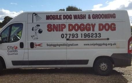 Mobile dog grooming service Snip Doggy Dog
