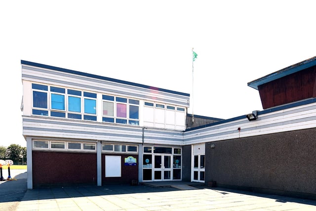 Capshard Primary School, Kirkcaldy, has 514 pupils on its register but its capacity is for 484 pupils meaning it has an extra 30 pupils. 
Its capacity is at 106.2%