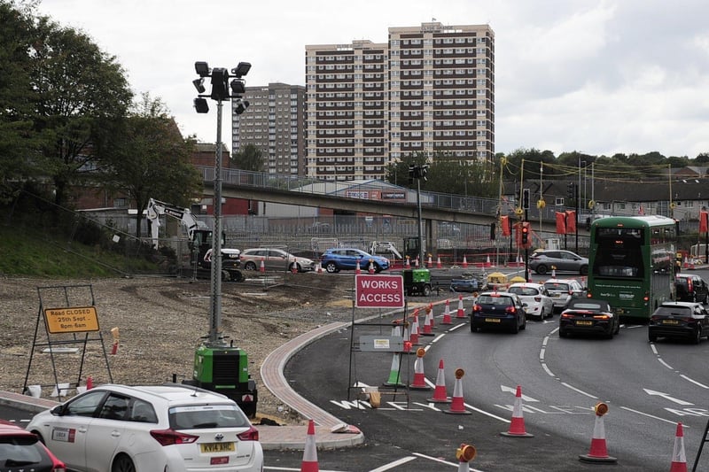 Construction works continue on the Armley Gyratory. Aiming to widen the roads and make access easier for pedestrians, the works have also included improvements to several footbridges.