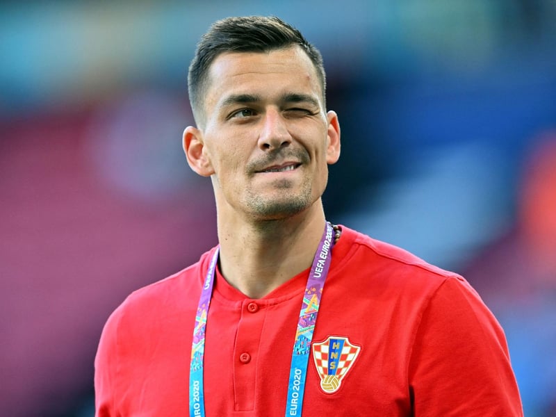 Hadjuk Split are looking to snap up Aston Villa goalkeeper Lovre Kalinic on a permanent deal. The Croatia international has failed to secure the number one shirt at Villa Park, and could well opt for a return to his boyhood club. (Football Insider)