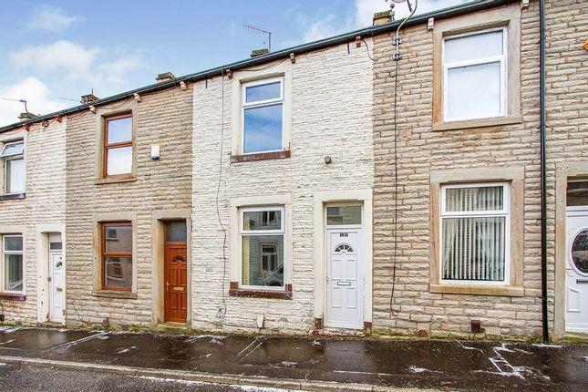 This two-bedroom terrace home is available to rent for £450 pcm, with Reeds Rains.