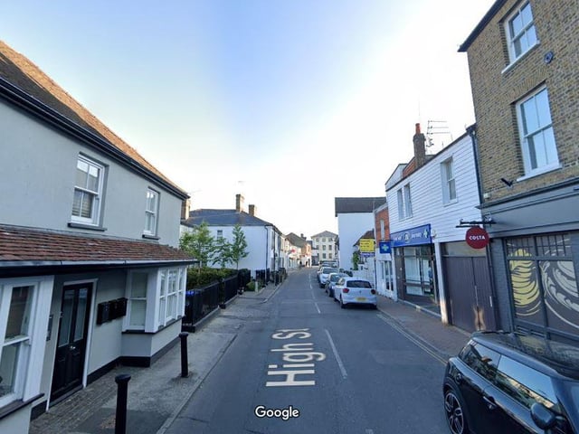 The postcode KT7 in Elmbridge in Surrey is one of the best places to start a family with Property Detectives giving it a ‘starting score’ of 74.
