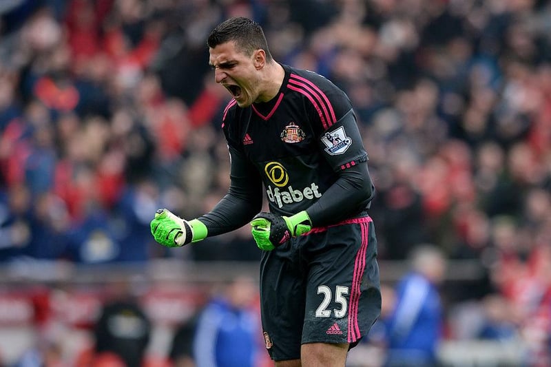 Named player of the match by many outlets following his performance in the Chelsea clash, Mannone left Sunderland in 2017 and joined Reading. After loan spells with Minnesota United and Ejsberg he joined Monaco last summer.