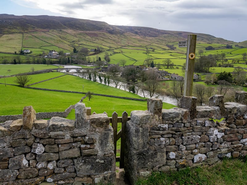 Burnsall is a picturesque riverside village with a population of just over 100 residents. It's a great area where visitors can enjoy picnics, wild swimming, and local pub visits.