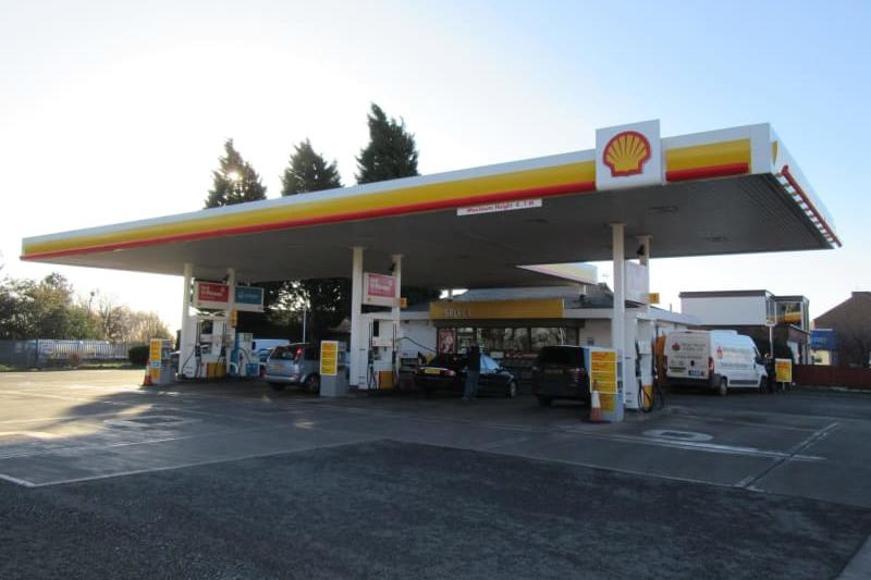 Balby Road's Shell garage has its petrol priced at £131.9