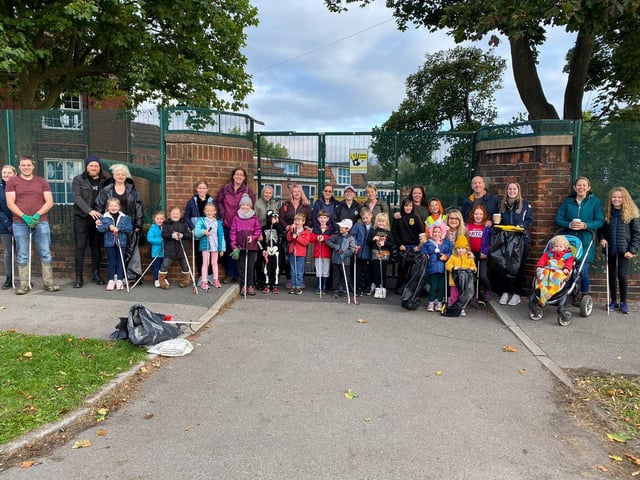 This team from Wisewood Community Primary School on Ben Lane, Sheffield and Loxley and Wisewood Litter Pickers headed out to the nearby Spider Park and filled 18 black bags with rubbish in two hours in October. They planned to do another around now, dressed as Santa's little helpers! They are one of many teams who do great work keeping the city clean.