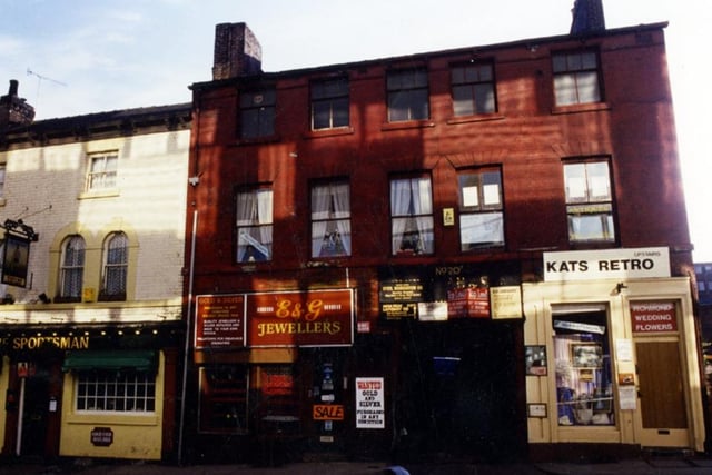 Cambridge Street, Sheffield, in 1988, showing The Sportsman Inn, E. and G. Jewellers, Richmond Wedding Flowers, and Kat's Retro.
