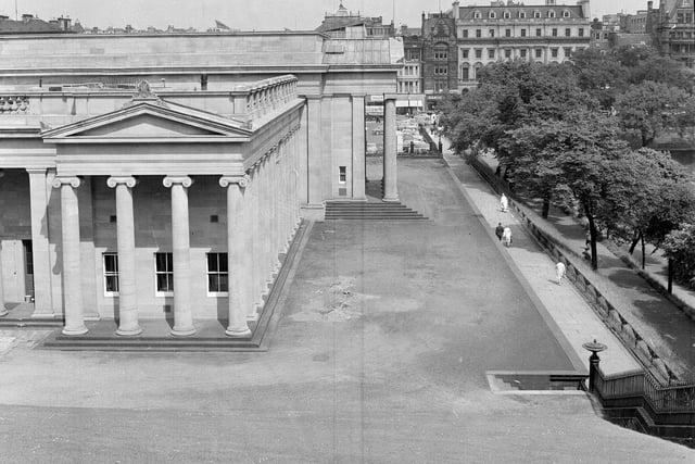 The National Gallery of Scotland at the Mound in June 1965.