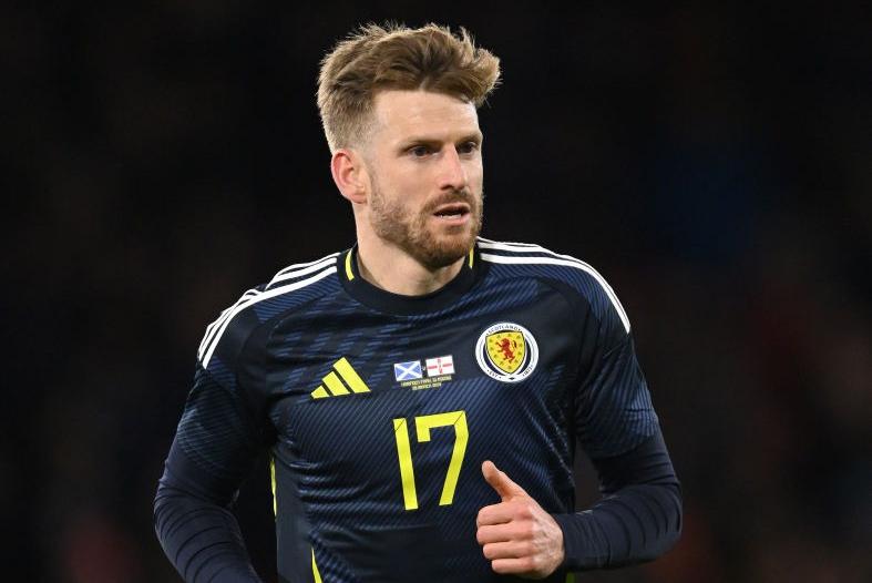 Ins: Stuart Armstrong (Vancouver Whitecaps, permanent), Ibrahim Cissoko (Toulouse, loan). 
