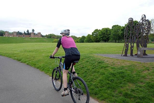 A single lap around the Hamilton Country Park is around 6km, depending on your route. It’s a must-cycle on a sunny day for the perfect ride out - fancy extending your ride? It’s not too far from Strathclyde Country Park - which you can tackle in another loop making a figure of 8!