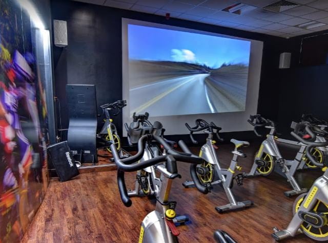 Experience the fun of getting fitter today and visit PureGym Mansfield who have first class facilities to help you achieve your goals. You can find them at, Mansfield leisure park, 184 Nottingham Rd, Mansfield.