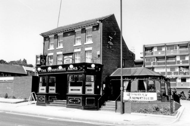 The Devonshire Arms pub on Ecclesall Road, Sheffield, in June 1992.