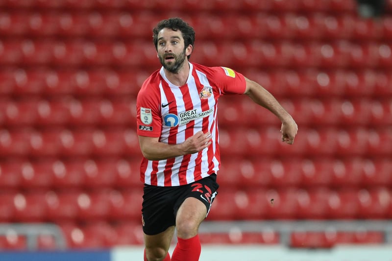 Rotherham completed the season-long loan signing of Sunderland's Northern Ireland international Will Grigg