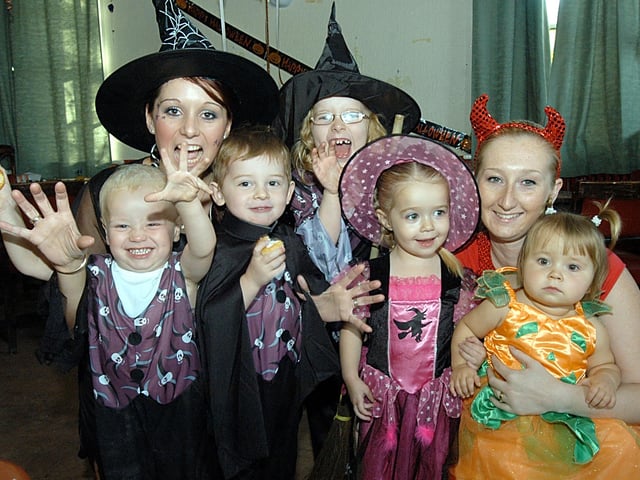 Ghostly goings on at the Seven Stars Inn in Hucknall in 2006.
Claire Peach (left) and friends had organised a children's Halloween party in aid of the Nottingham City Hospital Neo-Natal Unit.