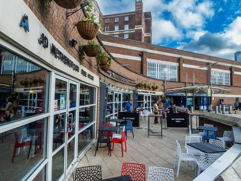 🥪 Food hygiene rating: 5
📍28 North Concourse, City Station, New Station Street, Leeds LS1 4DT