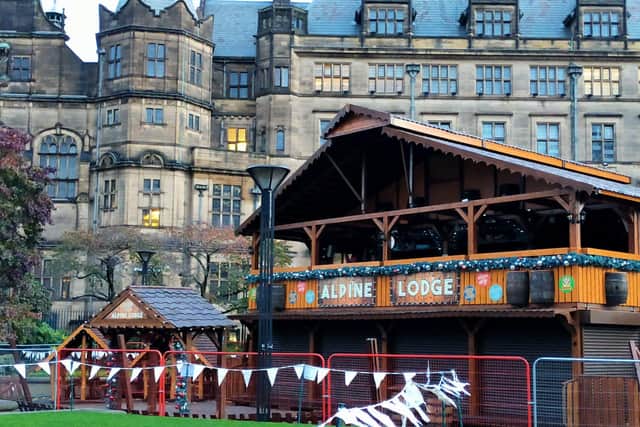 The centrepiece of Sheffield's annual Christmas market, the double-decker Alpine Lodge, has arrived on the Peace Gardens.