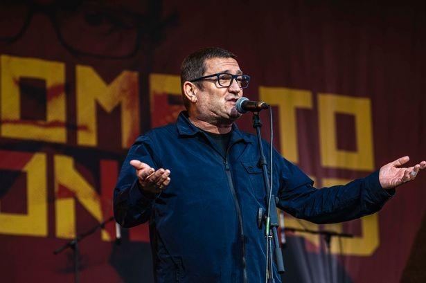 The acclaimed songwriter Paul Heaton, known for his work with The Housemartins and The Beautiful South, will perform at The Piece Hall in Halifax on July 22, 2025. Expect an evening of witty, insightful lyrics and beloved melodies. 📍 Blackledge, Halifax HX1 1RE
