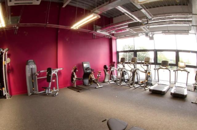 Their state of the art, fully inclusive fitness gym has 16 stations and is full of top of the range equipment from Matrix Fitness including iPod connectivity and personal TV screens. Explore all their fantastic facilities at, the HUB, Proact Stadium, 1866 Sheffield Road, Chesterfield.