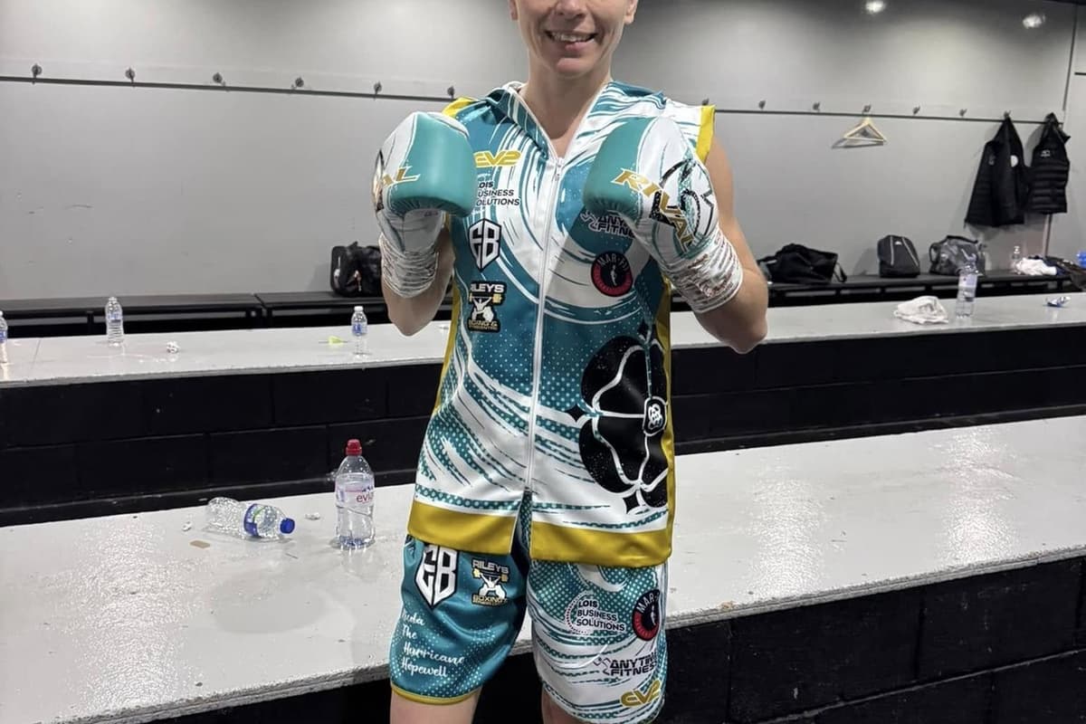 David Howe Boxer Sheffield-trained boxer aims for world title fight this year