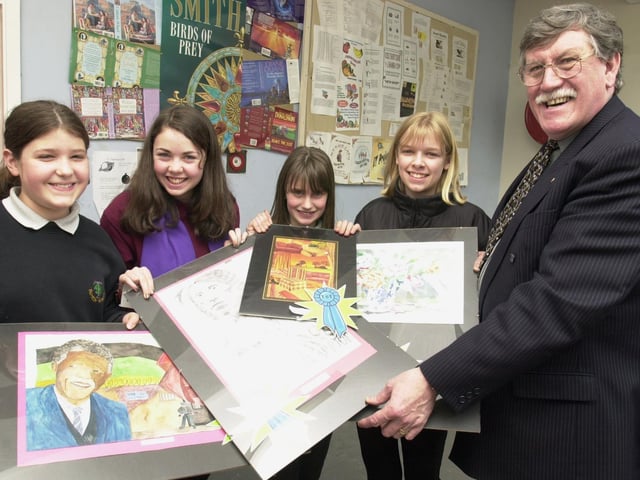Tapton School headteacher John Bardsley pictured with art competition winners Jessica Hughes, Louise Ainsworth, Katy Williams and Jane Hosiedlo in March 2001