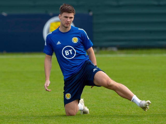 Arsenal and Scotland defender Kieran Tierney returned a positive test for Coronavirus two months ago but was asymptomatic as he carried out the required ten-day isolation period. (The Sun)