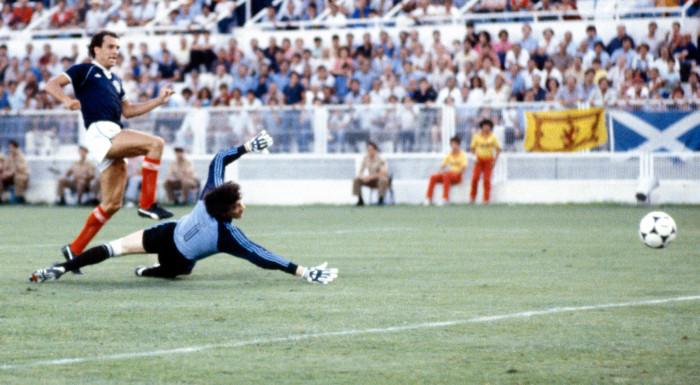 Scotland had to win and despite goals from Graeme Souness and Joe Jordan a 2-2 draw was not enough and Scotland exited on goal difference.