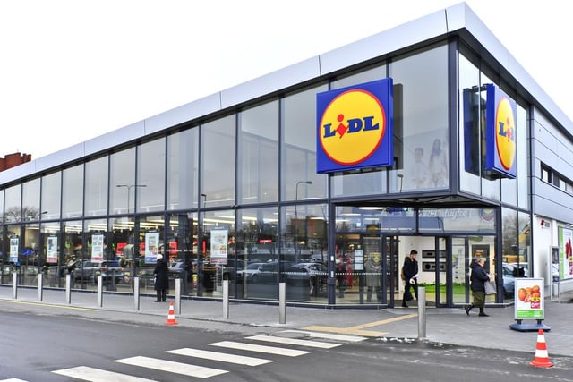 There are 238 jobs currently up for grabs with Lidl, including roles such as Customer Assistant, Cleaners, Assistant Team Manager and more.