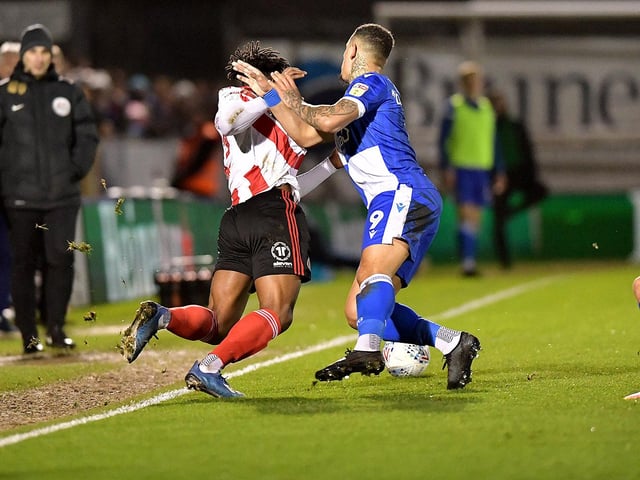 Sunderland’s brightest attacker but in truth, that counted for little. Some promising runs but not much end product and guilty of giving the ball away on occasions. 5