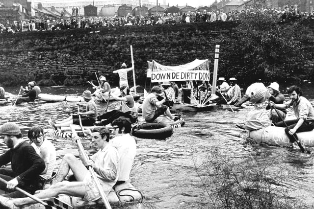Students risking life and limb in the University Rag Boat Race, October 1970