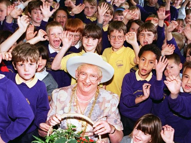 Doncaster Mayor Shelia Mitchinson was once a teacher at Intake Primary School - she is visiting in 1997.