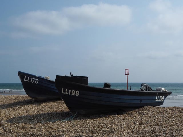 The population of Beach in Arun decreased by 2.2 per cent from 2013 to 2019.