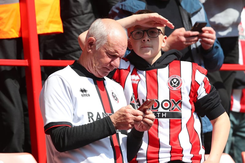 Sheffield Utd fans during the Sky Bet Championship match against Cardiff City at Bramall Lane. Simon Bellis / Sportimage