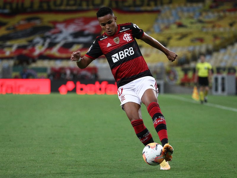 Huddersfield Town are rumoured to be in 'advanced' negotiations to sign Flamengo starlet Lazaro. The 19-year-old, who has been capped at U17 level for Brazil, is also said to be on Birmingham City's radar. (The 72)