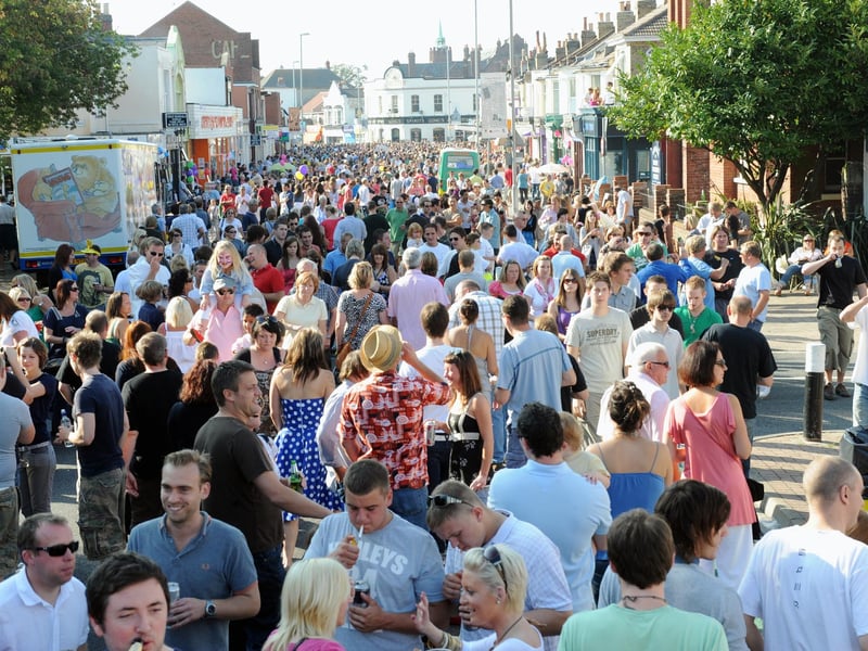 Love Albert Road Day in 2009. Picture: Paul Jacobs. (093449-39)