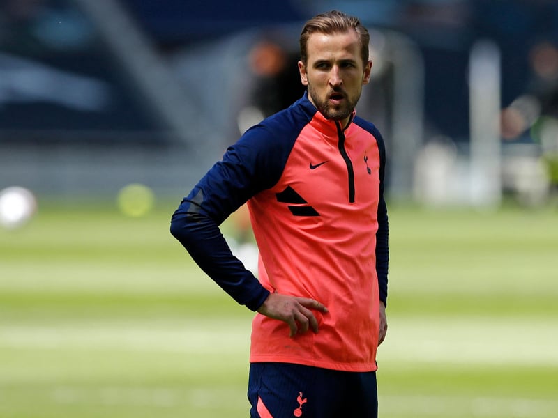 Football pundit Frank McAvennie has claimed that Spurs' Harry Kane is aware of who the club's new permanent manager, and that this played a part in his decision to leave the club. He could cost a whopping £150m, with Man City, Man Utd and Chelsea all keen. (Football Insider)