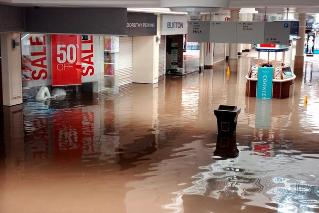 Meadowhall shopping centre flooded