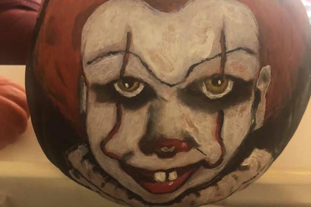 When he's not hiding in the sewers, it seems good ol' Pennywise is hiding in Edinburgh households. Another fine Pennywise pumpkin, and this one gloriously painted.