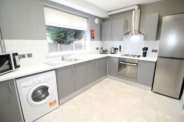 Viewed 828 times in the last 30 days. This four bedroom house share has been newly refurbished and a room is available now. Marketed by ForTheRenters.com, 0115 774 8608.