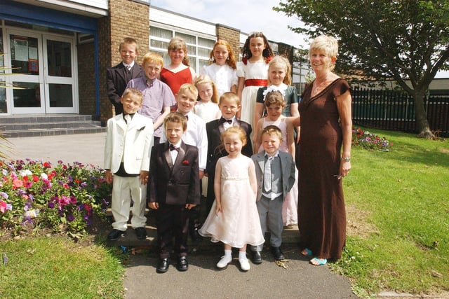 Hilda Dickinson was in the picture along with some of the Carley Hill students who were dressed for their mini prom in 2004. Remember this?