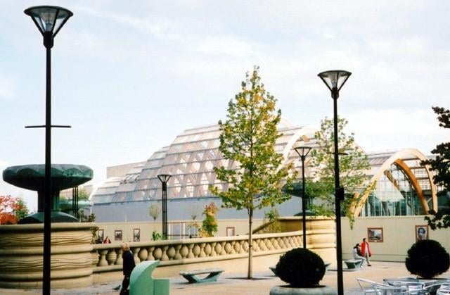 The Winter Garden was formally opened by Her Majesty the Queen and The Duke of Edinburgh in 2003.