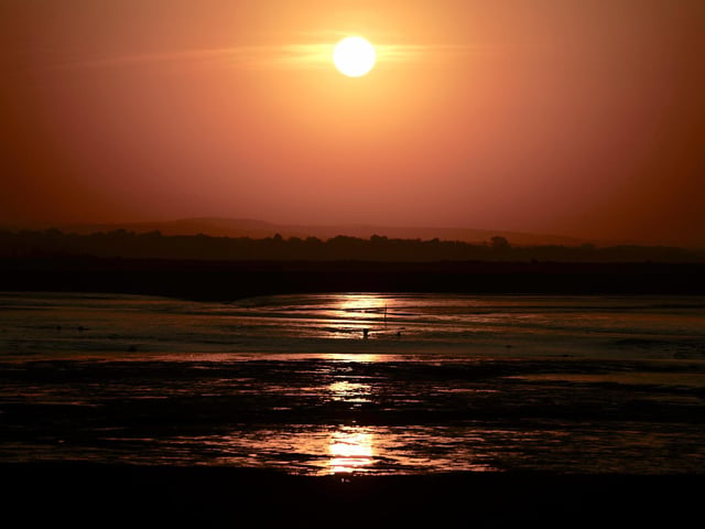Red sunrise at 6am over Langstone harbour